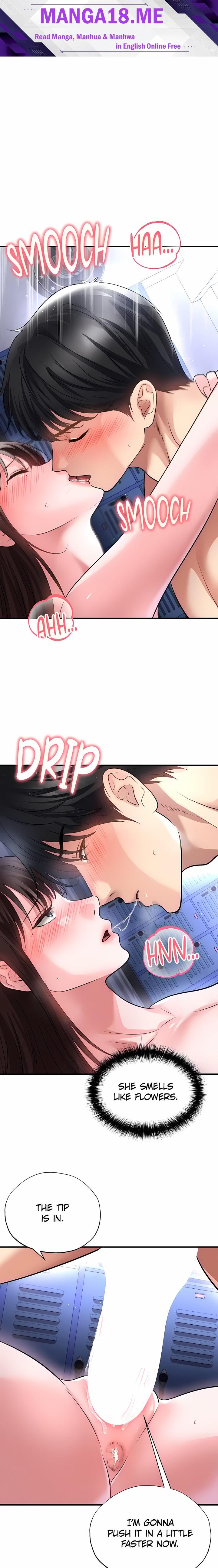 The Hottie’s Good at Football - Chapter 71 Page 1